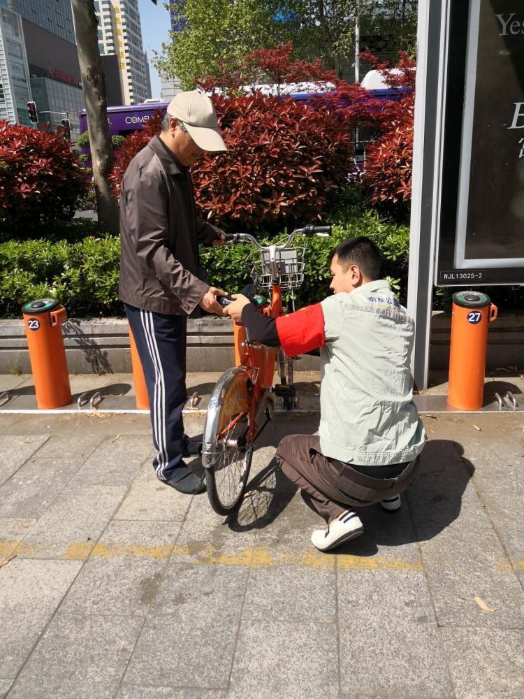 1525251134299917.jpg 為市民服務(wù).jpg