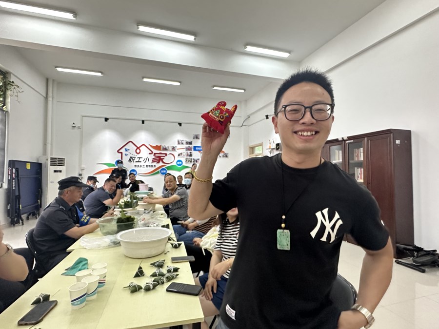 1e4b61440a68fe40270bdbac696de4b.jpg 1e4b61440a68fe40270bdbac696de4b.jpg