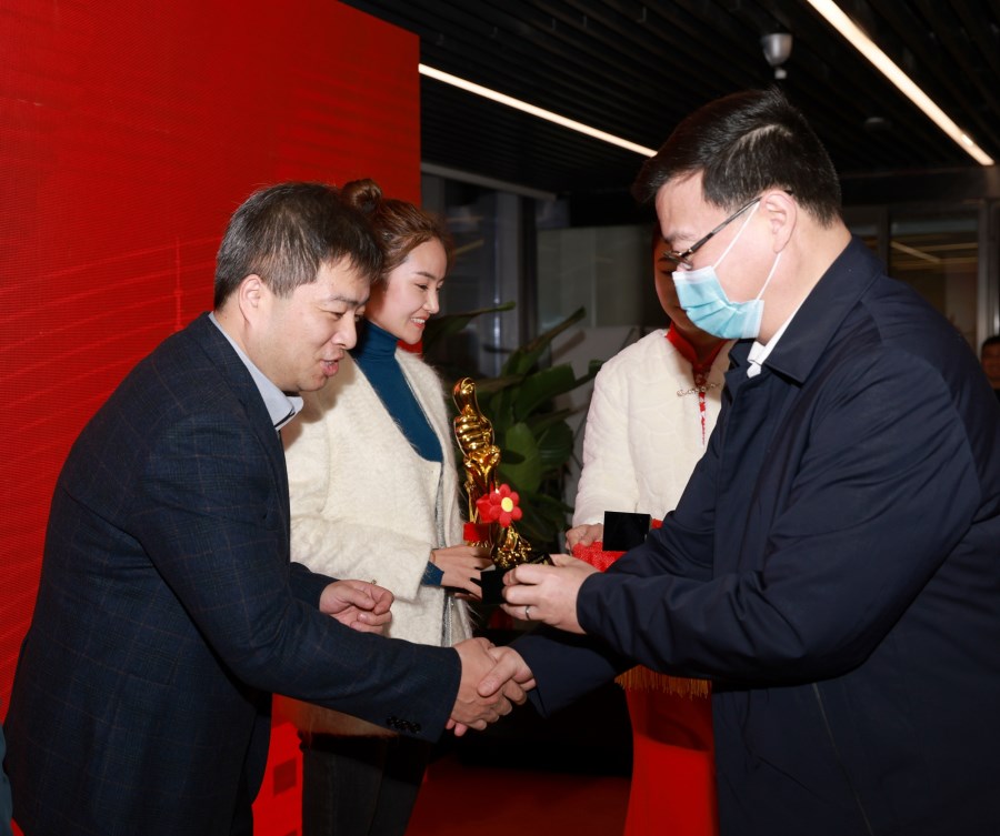 浩書記.jpg 浩書記.jpg