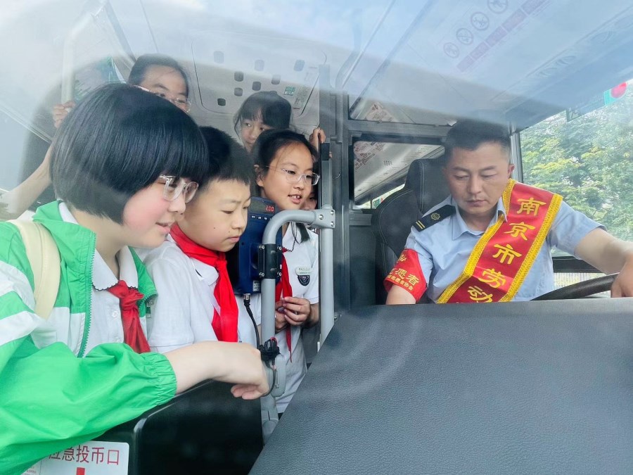 6daf3346962da794db5b8423117d452.jpg 6daf3346962da794db5b8423117d452.jpg