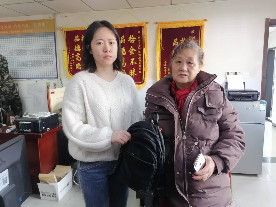 5fc2c11fac4229558d16c97b596718b.jpg 5fc2c11fac4229558d16c97b596718b.jpg