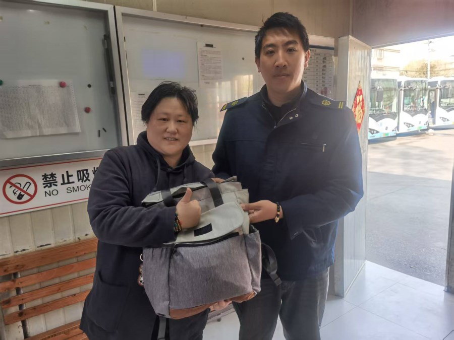 888dd6666be1bec0a60ac3a8e12f91f.jpg 888dd6666be1bec0a60ac3a8e12f91f.jpg