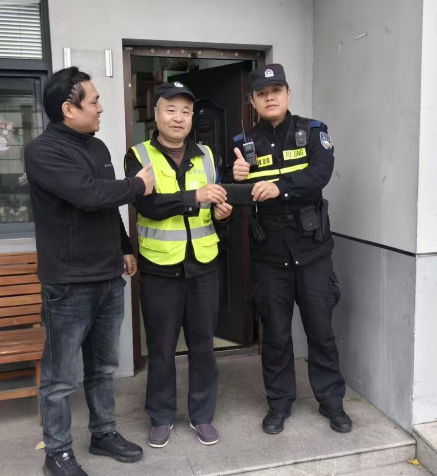 66881b3a92cd9b89bea80826f6d9a6fc.jpg 66881b3a92cd9b89bea80826f6d9a6fc.jpg